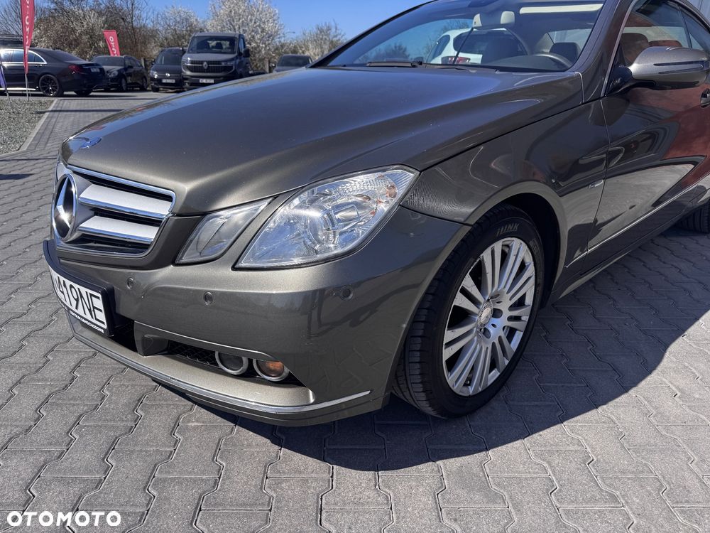 Mercedes-Benz Klasa E 250 CDI DPF BlueEFFICIENCY Automatik Avantgarde - 3