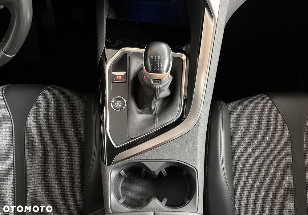 Peugeot 3008 BlueHDi 130 Stop & Start Allure - 17