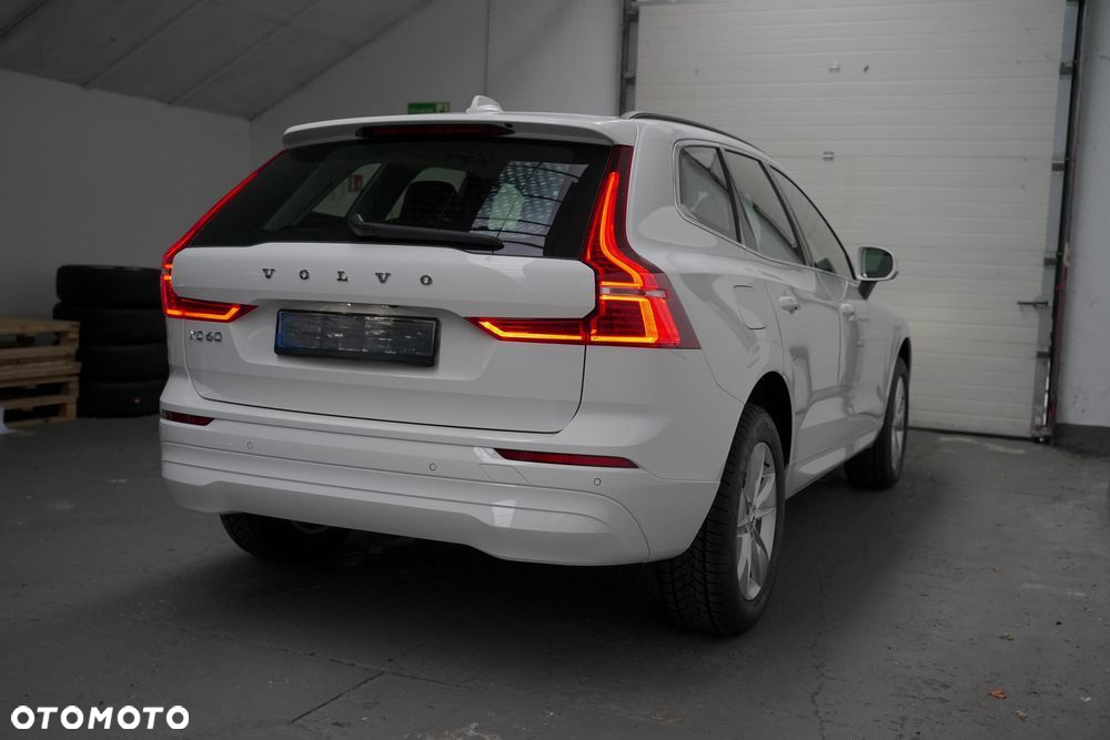 Volvo XC 60 B5 B AWD Core - 4