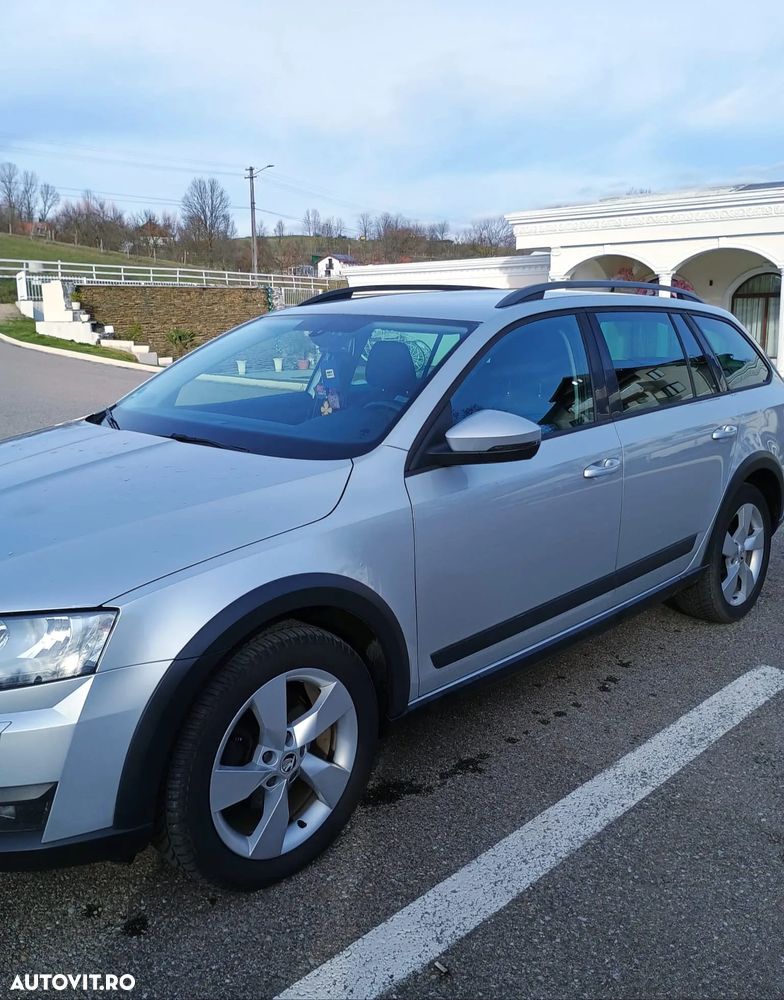 Skoda Octavia 2.0 TDI 4x4 Scout - 14