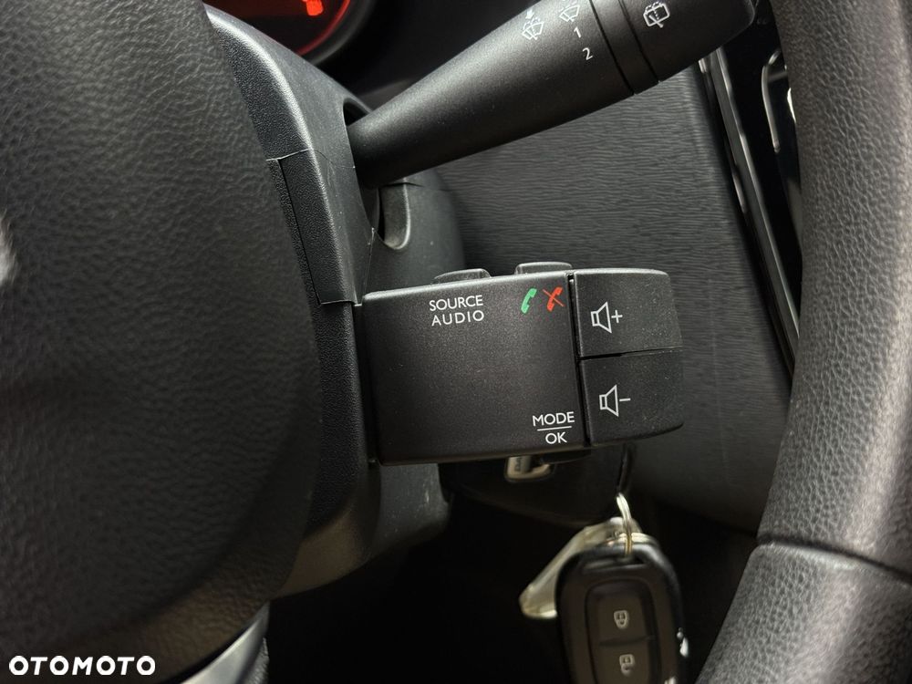 Dacia Dokker 1.5 Blue dCi Laureate - 24