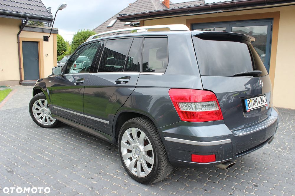 Mercedes-Benz GLK 250 BlueTEC 4Matic 7G-TRONIC - 40