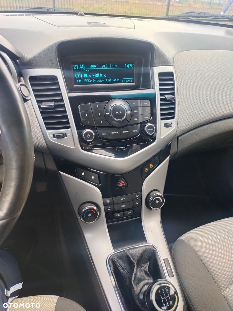 Chevrolet Cruze 2.0 VDCi LS - 12