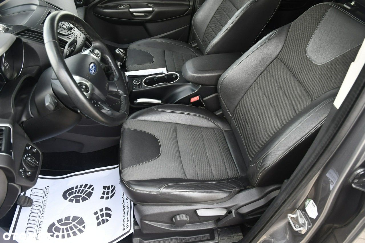 Ford Kuga - 14