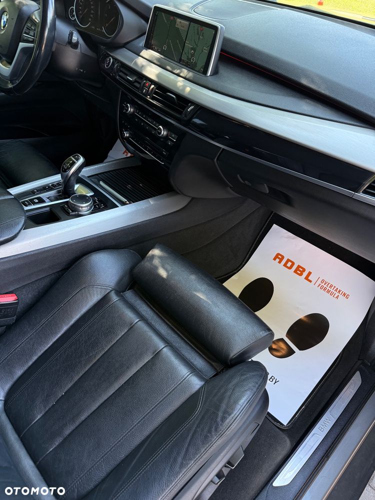 BMW X5 xDrive30d - 13