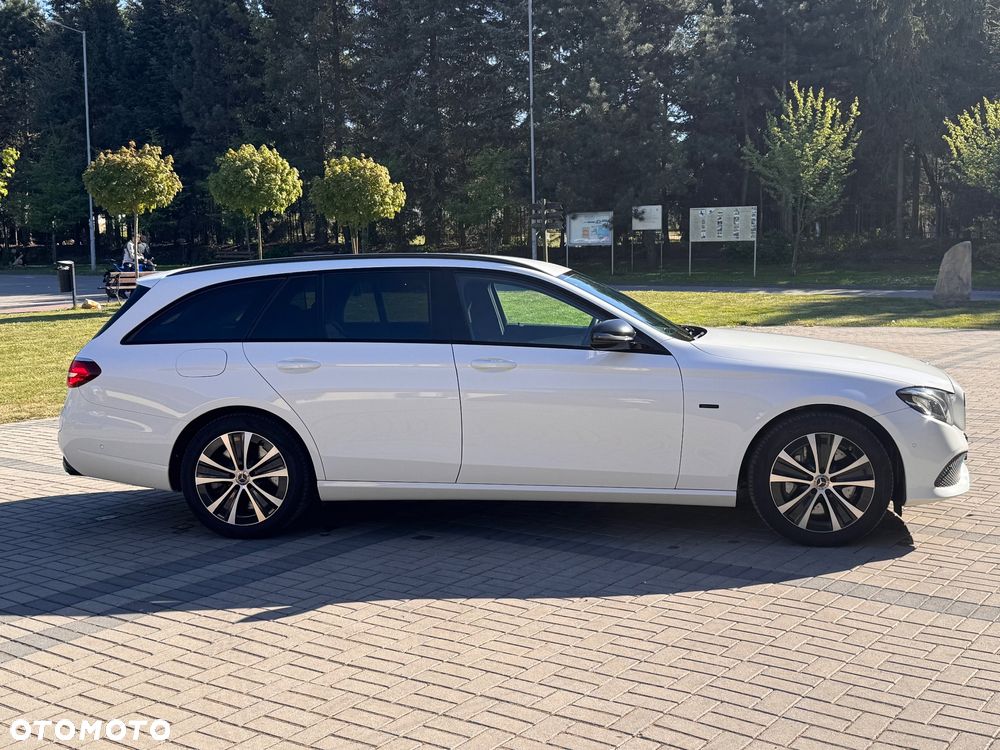 Mercedes-Benz Klasa E 300 de 9G-TRONIC Exclusive - 7
