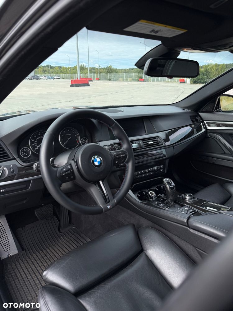 BMW Seria 5 - 13