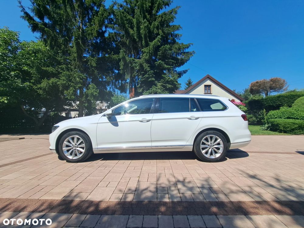 Volkswagen Passat 2.0 TDI SCR (BlueMotion Technology) DSG Highline - 12