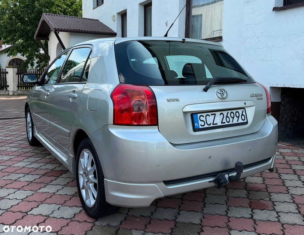 Toyota Corolla - 2