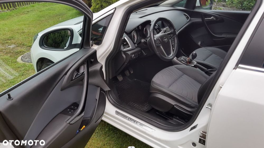 Opel Astra 1.4 Turbo Cosmo - 15