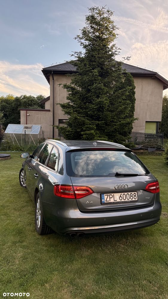 Audi A4 Avant - 29