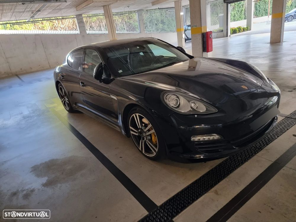 Porsche Panamera 3.0 V6 - 2