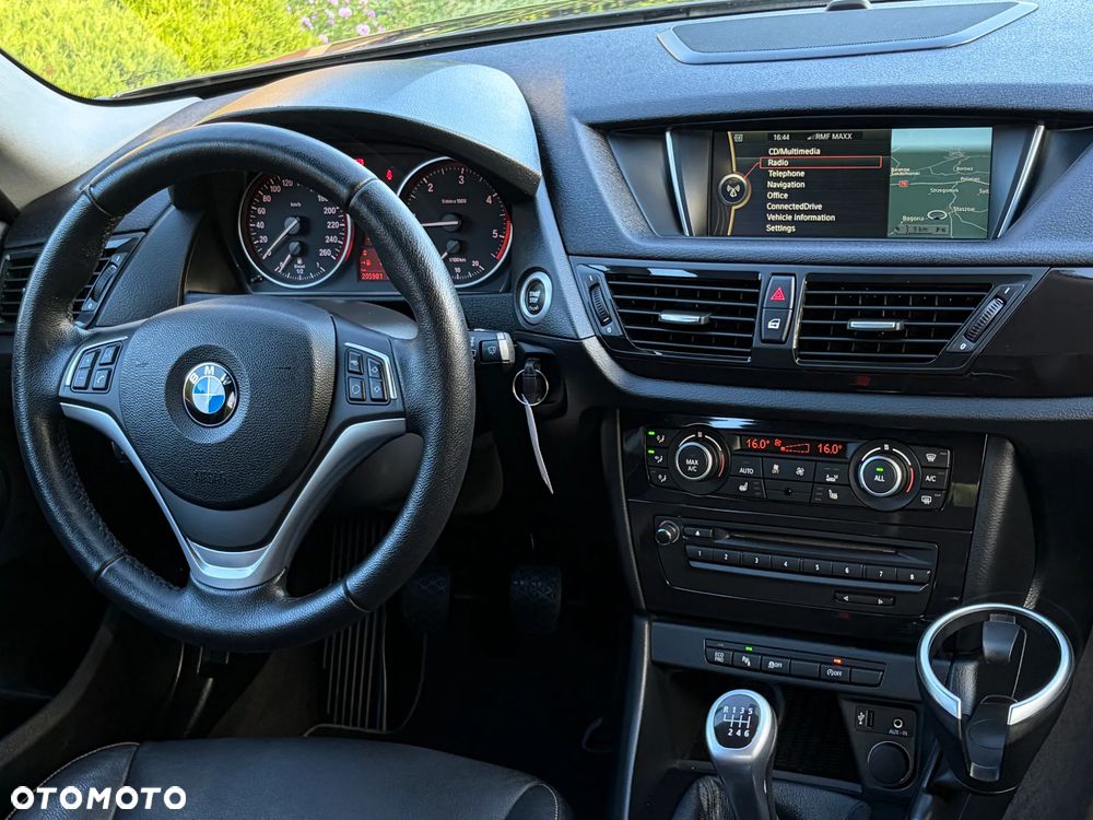 BMW X1 sDrive20d EfficientDynamics Edition xLine - 29