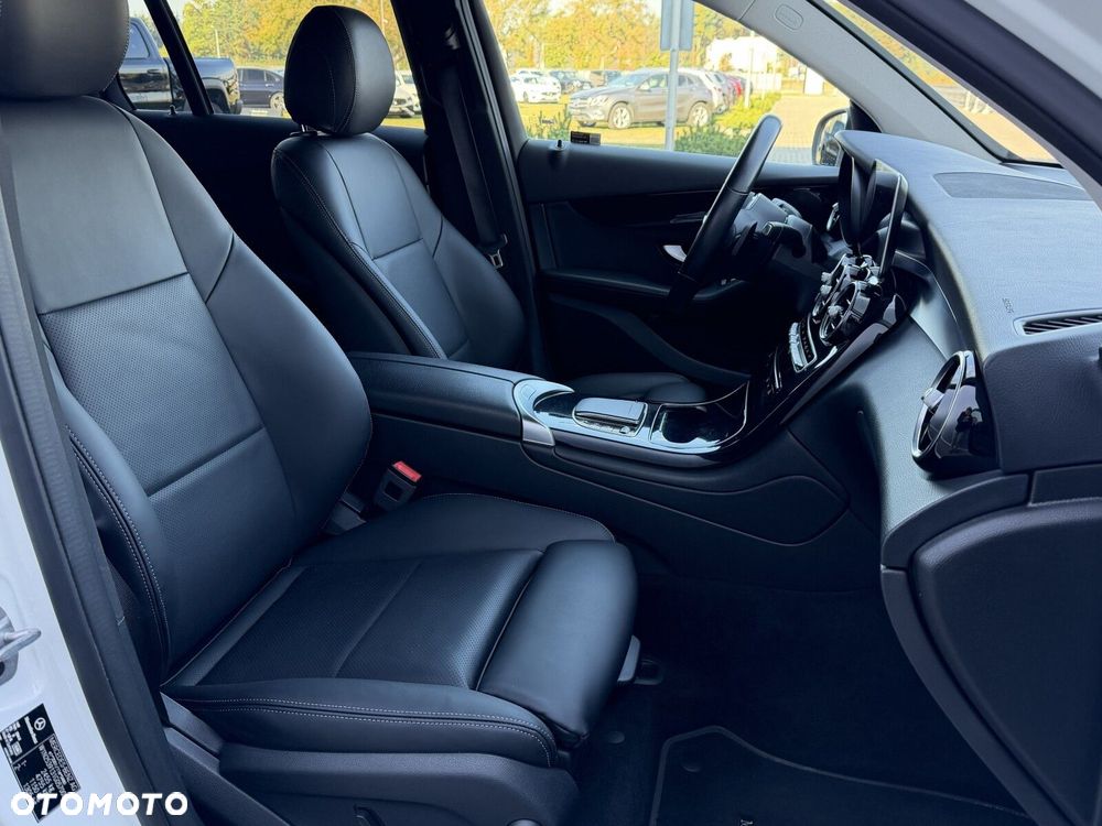 Mercedes-Benz GLC 200 d 4-Matic - 30