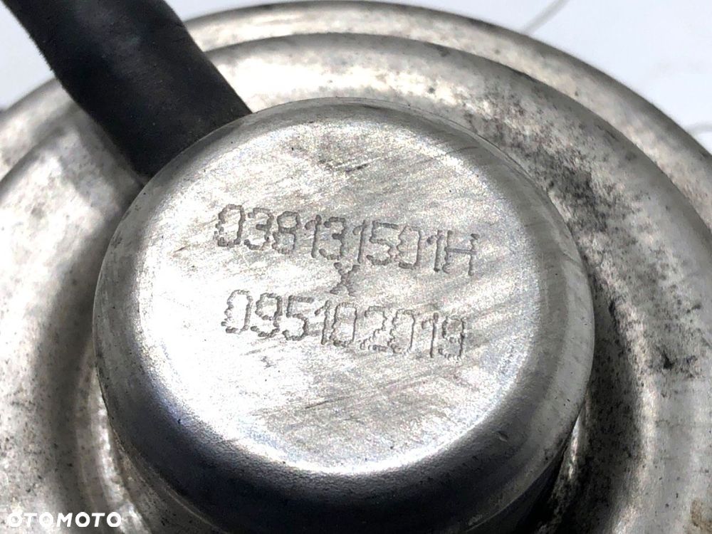 ZAWÓR EGR - 59.00 PLN - AUDI A3 (8L1) 1996 - 2006 1.9 TDI quattro 96 kW [130 KM] olej napędowy - 4