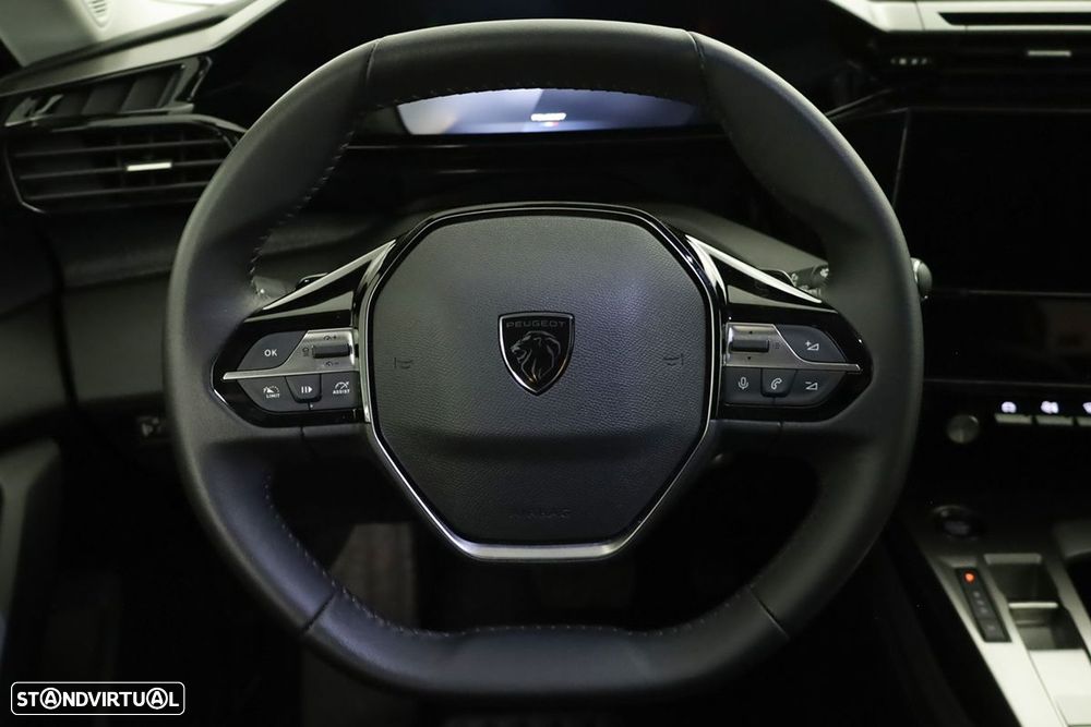 Peugeot 408 1.2 PureTech Allure EAT8 - 13