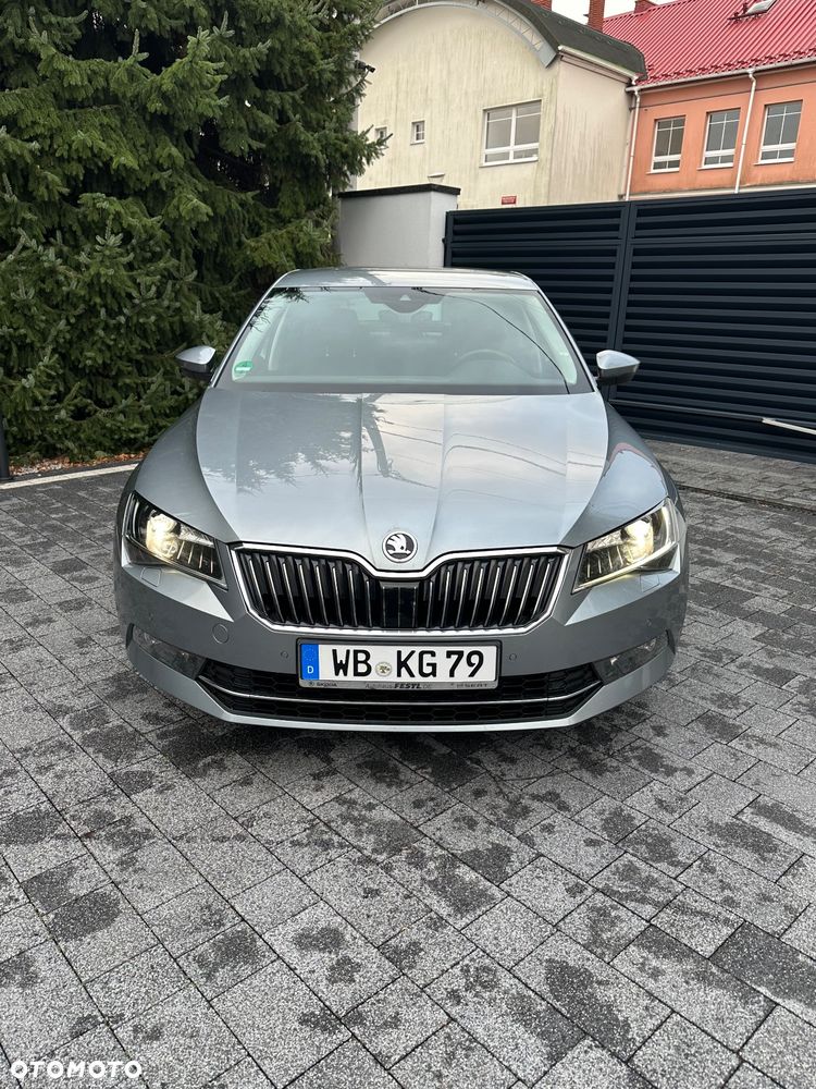 Skoda Superb 2.0 TDI L&K DSG7 - 4