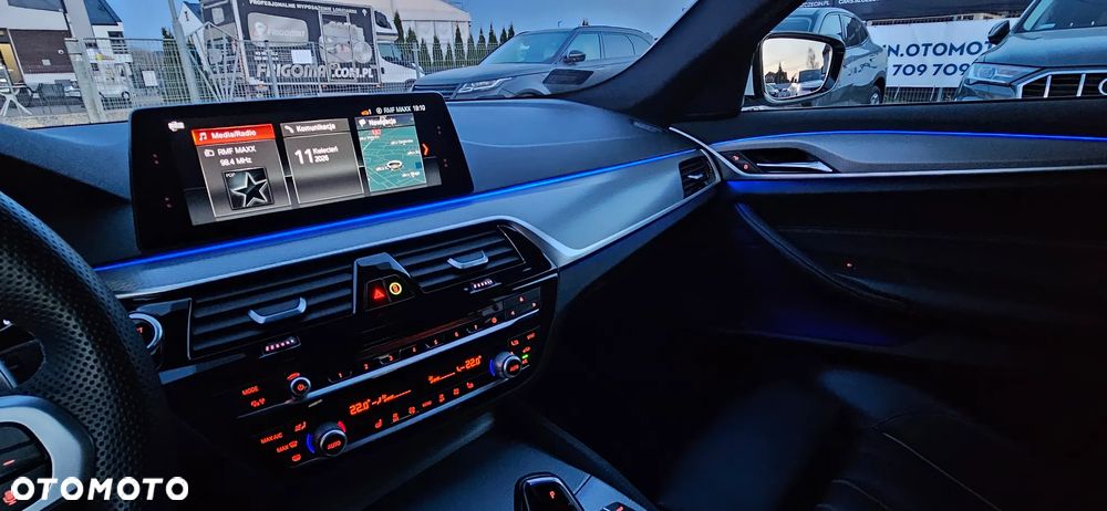 BMW Seria 5 530e iPerformance M Sport sport - 40