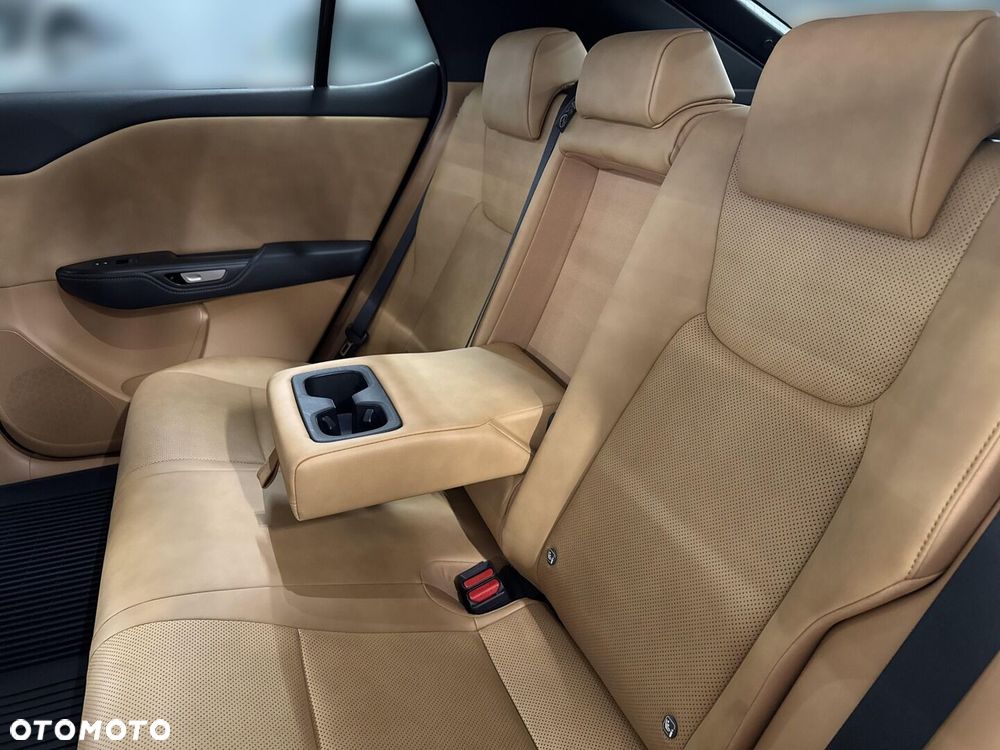 Lexus RZ 450e Prestige DIRECT4 - 12