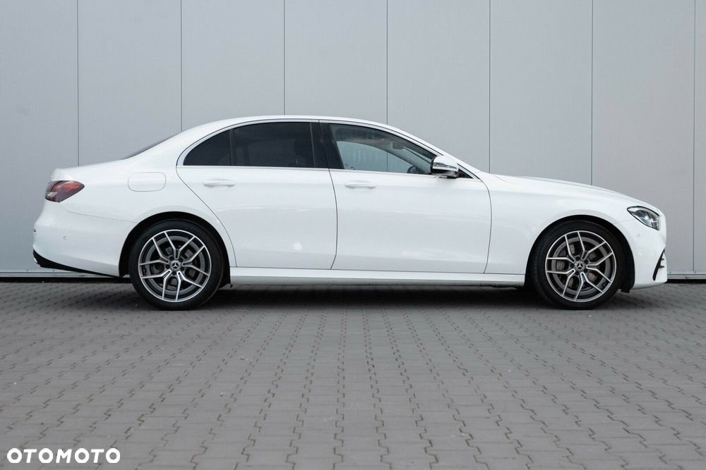 Mercedes-Benz Klasa E 220 d 4-Matic AMG/Avantgarde - 7