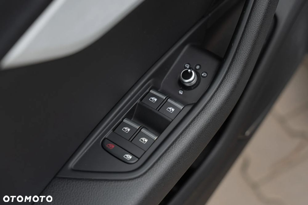 Audi A4 Avant - 25