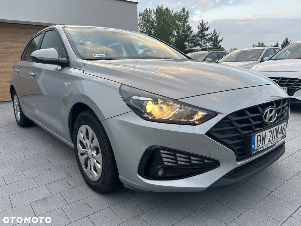 Hyundai i30 1.5 DPI Classic + - 14