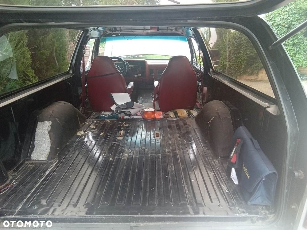 Dodge RAM - 8