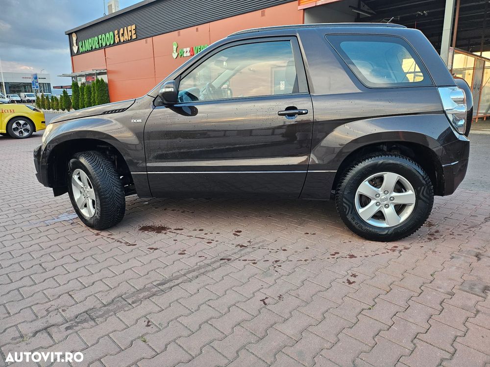Suzuki Grand Vitara 1.9 DDiS Black&White DPF