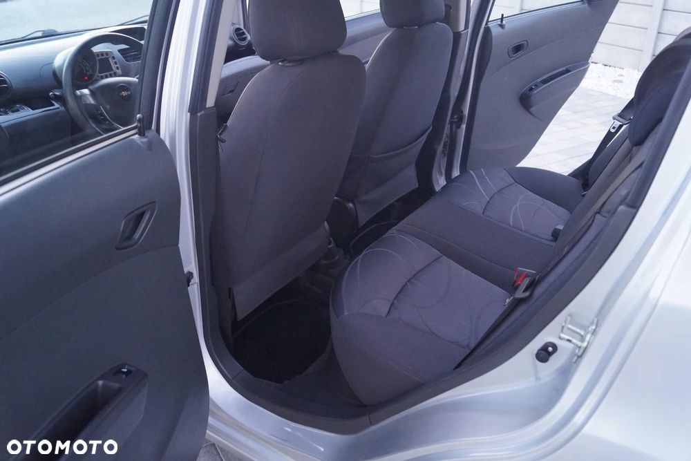 Chevrolet Spark 1.2 LS+ - 29