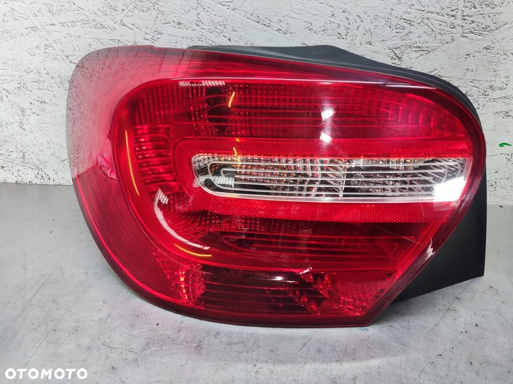MERCEDES A KLASA W176 LAMPA LEWA TYLNA LEWY TYŁ - 6