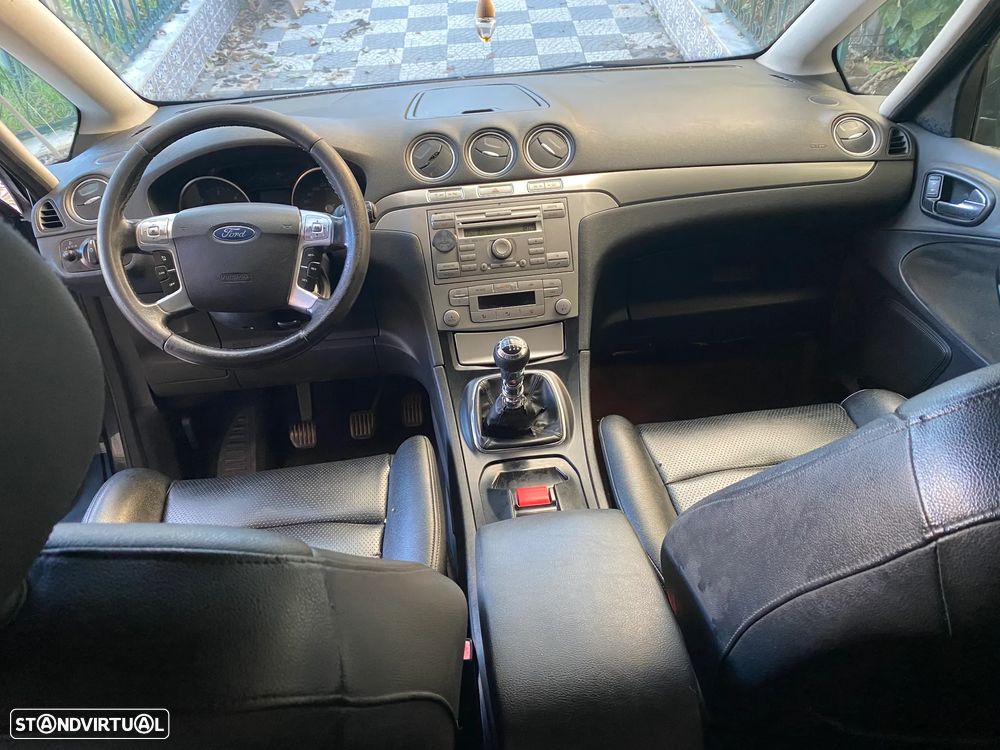 Ford S-Max 1.8 TDCi Trend 7L - 12