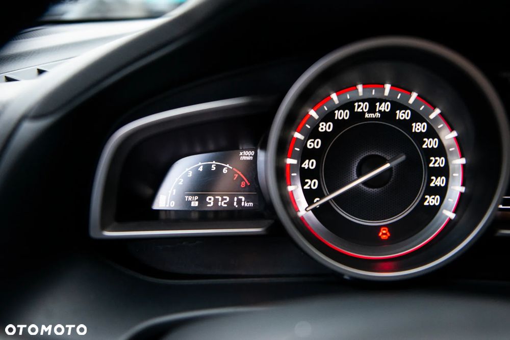 Mazda 3 SKYACTIV-G 120 NAKAMA - 21