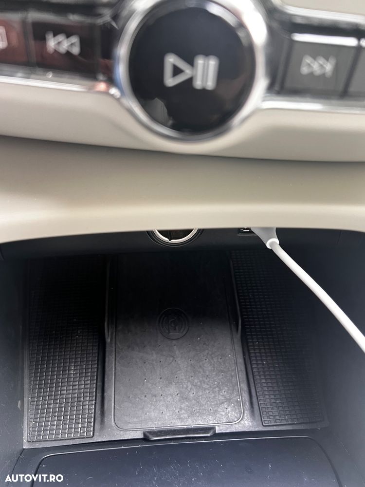 Volvo XC 40 D3 Geartronic Momentum - 3