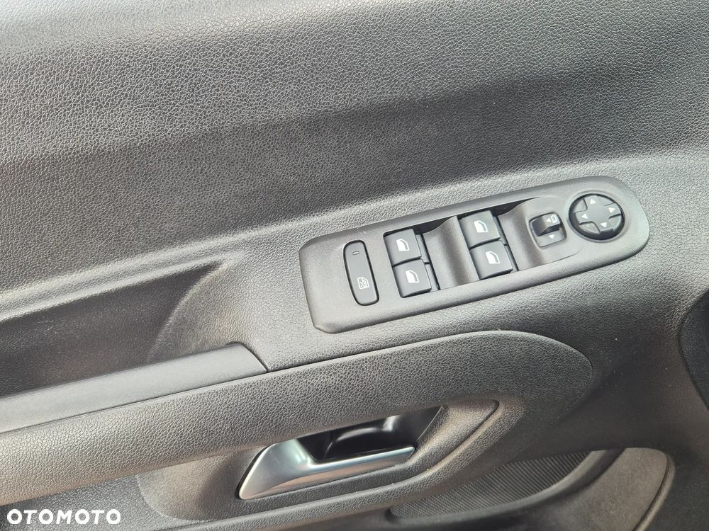 Opel Combo XL 1.5 D Automatik Start/Stop Innovation - 14