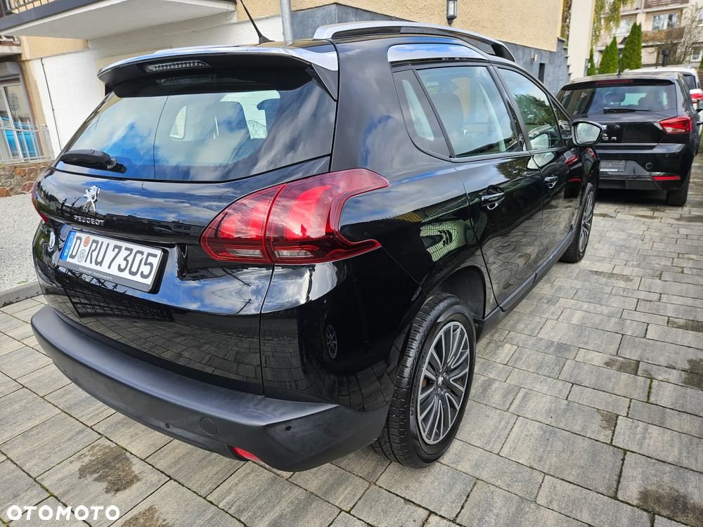 Peugeot 2008 - 4