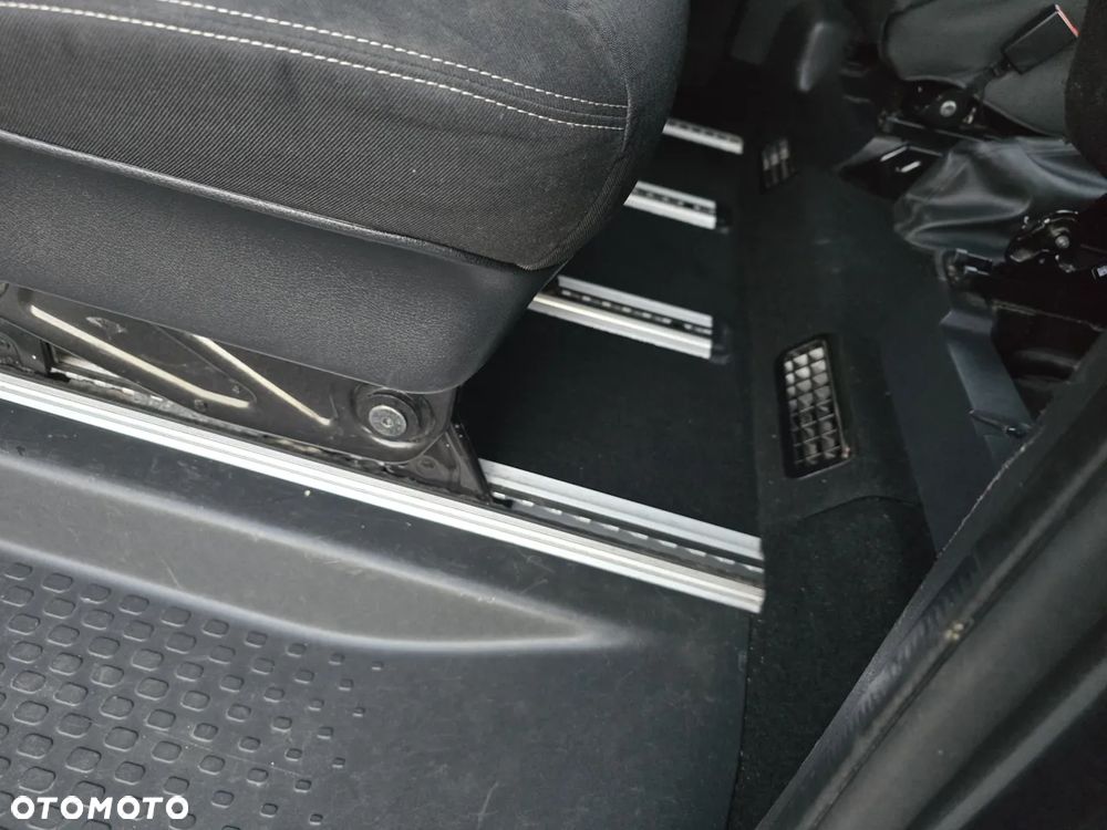 Renault Trafic ENERGY Spaceclass - 28