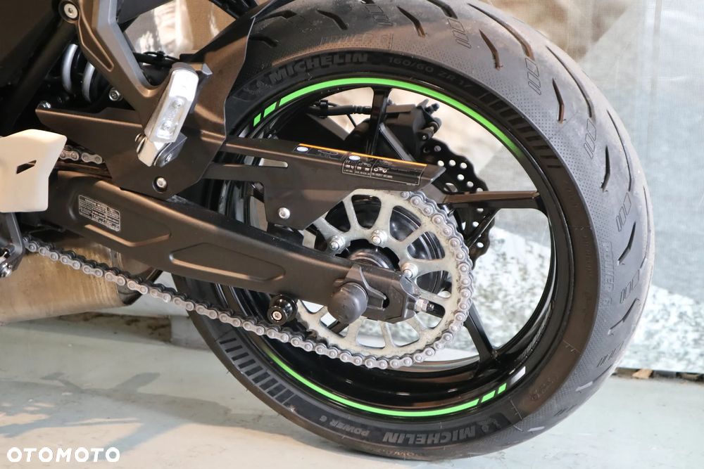 Kawasaki Ninja - 8