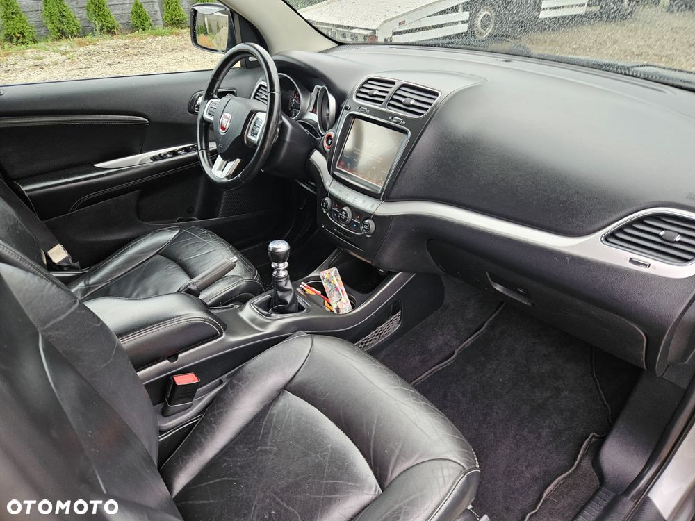Fiat Freemont 2.0 Multijet 16V DPF Urban - 28