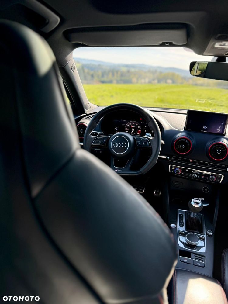 Audi RS3 Sportback 2.5 TFSI GPF Quattro S tronic - 23