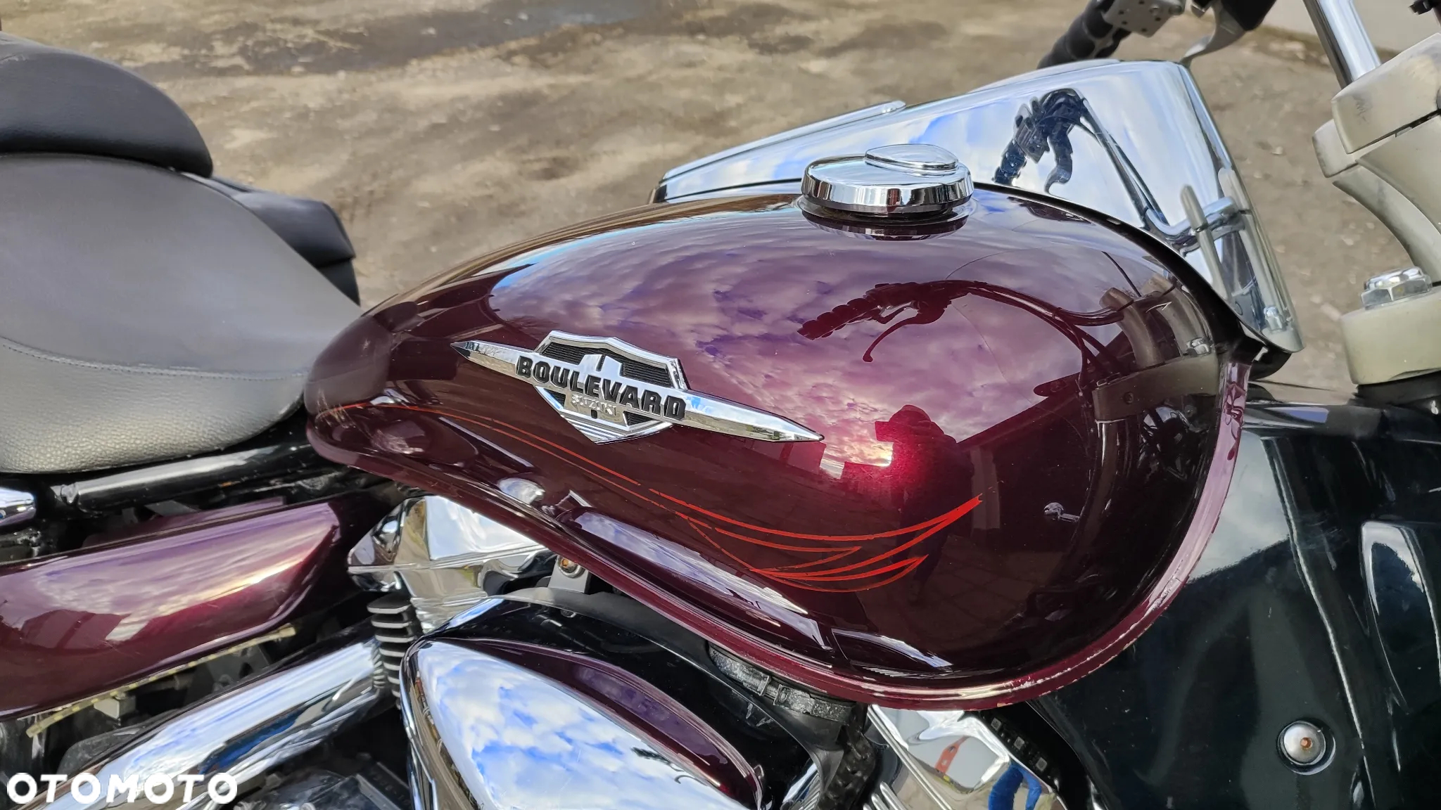 Suzuki Boulevard - 14