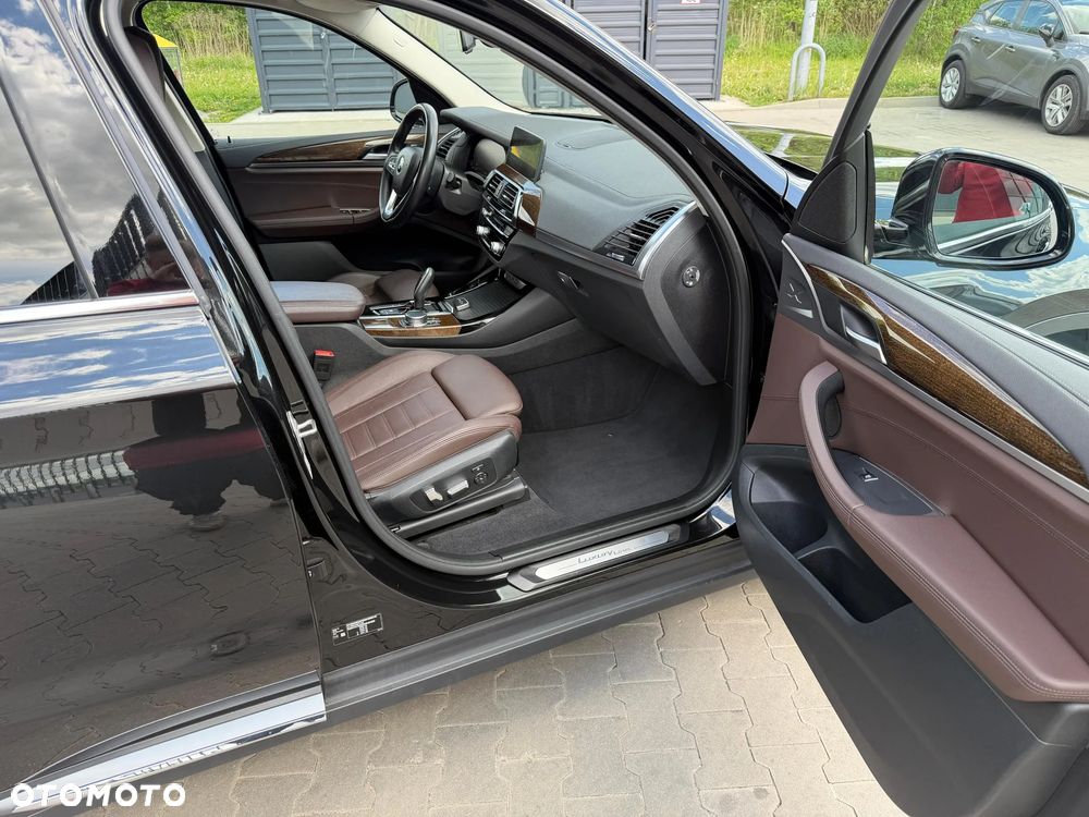 BMW X3 xDrive30d Luxury Line - 13