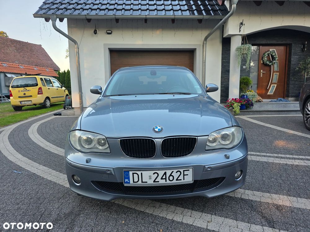 BMW Seria 1 120i - 8