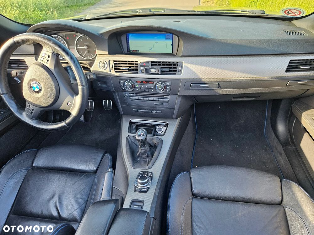 BMW Seria 3 320d DPF M Sport Edition - 9