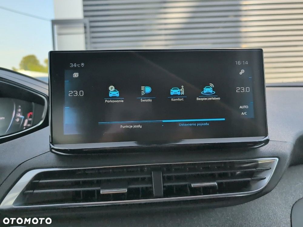 Peugeot 3008 1.2 PureTech Allure Pack S&S EAT8 - 23