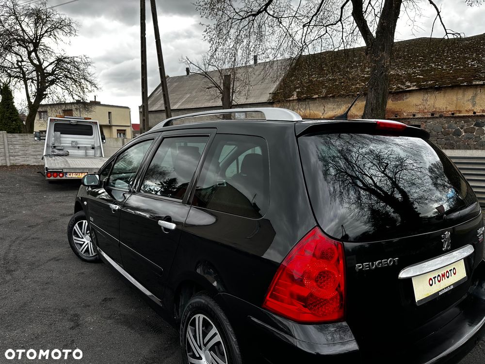 Peugeot 307 SW 110 OXYGO - 10