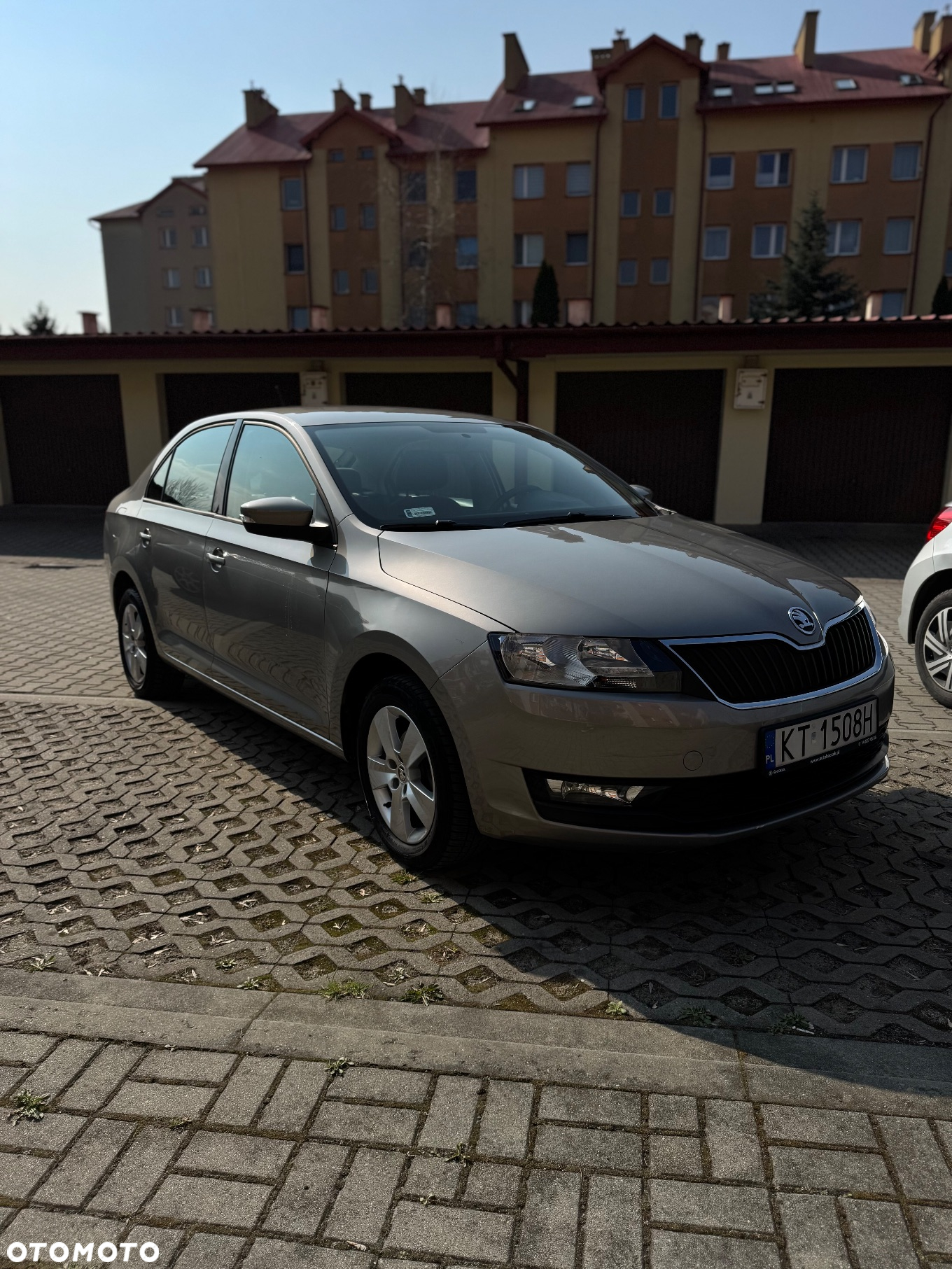 Skoda RAPID 1.0 TSI Ambition - 3