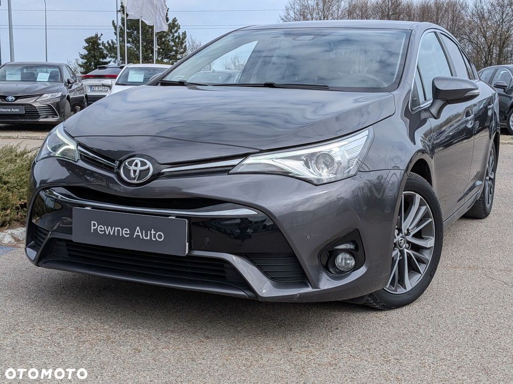 Toyota Avensis 2.0 D-4D Premium - 11