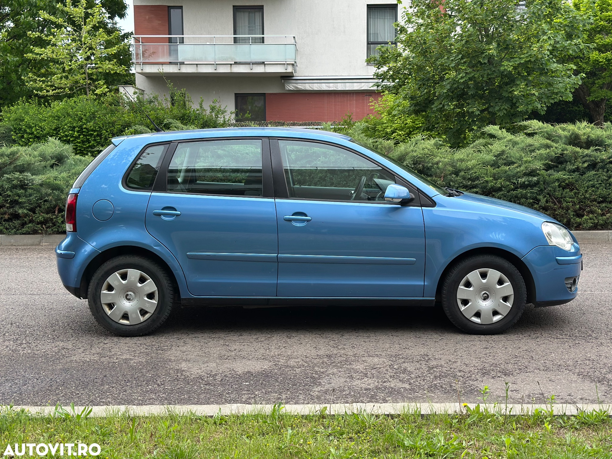 Volkswagen Polo 1.2 Attractive - 22