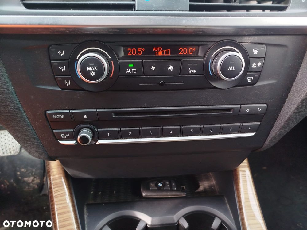 BMW X3 xDrive20d - 13