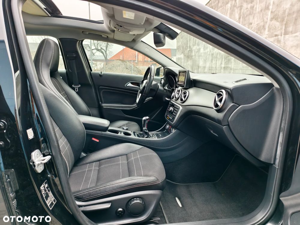 Mercedes-Benz GLA 200 Edition 1 - 15